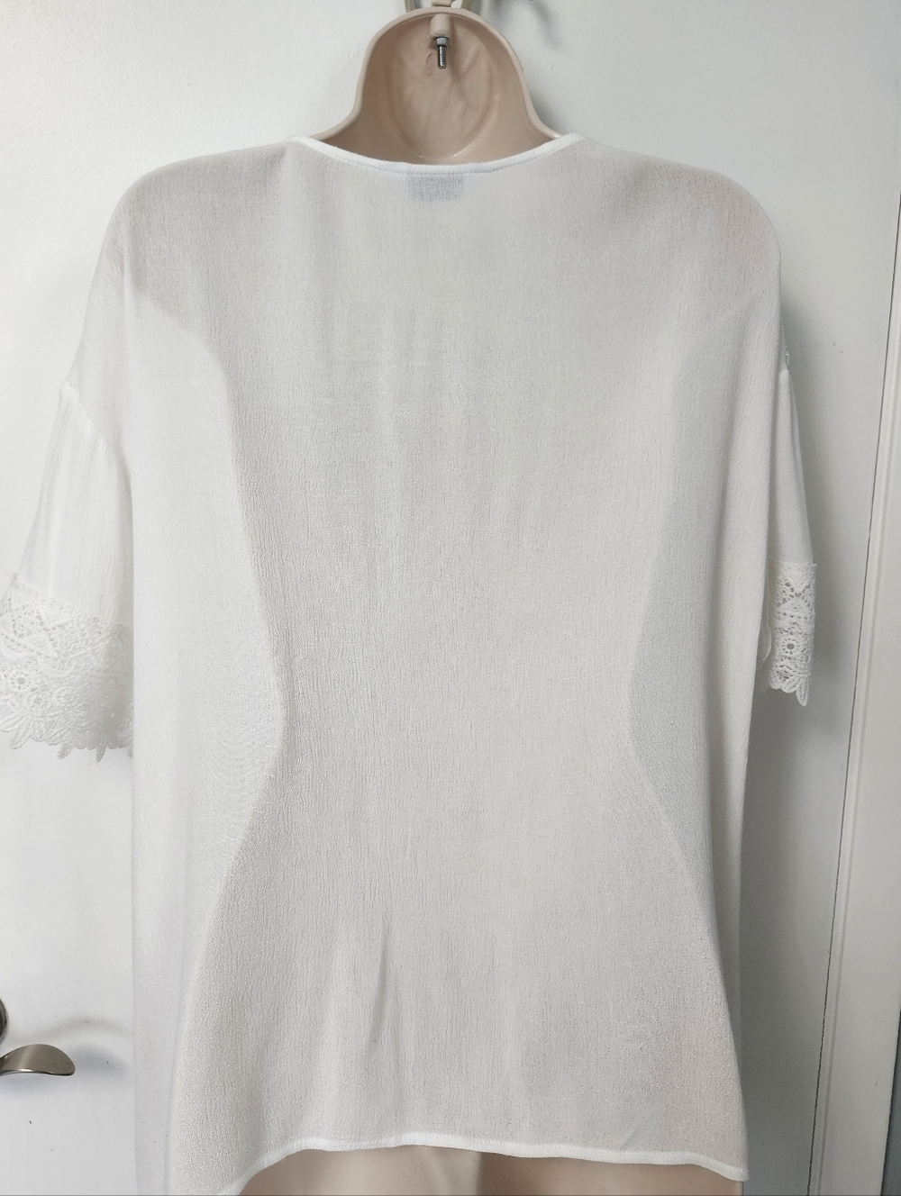 White Crochet V-Neck Boho Top Short Sleeves Cover Up size M - Picture 8 of 10